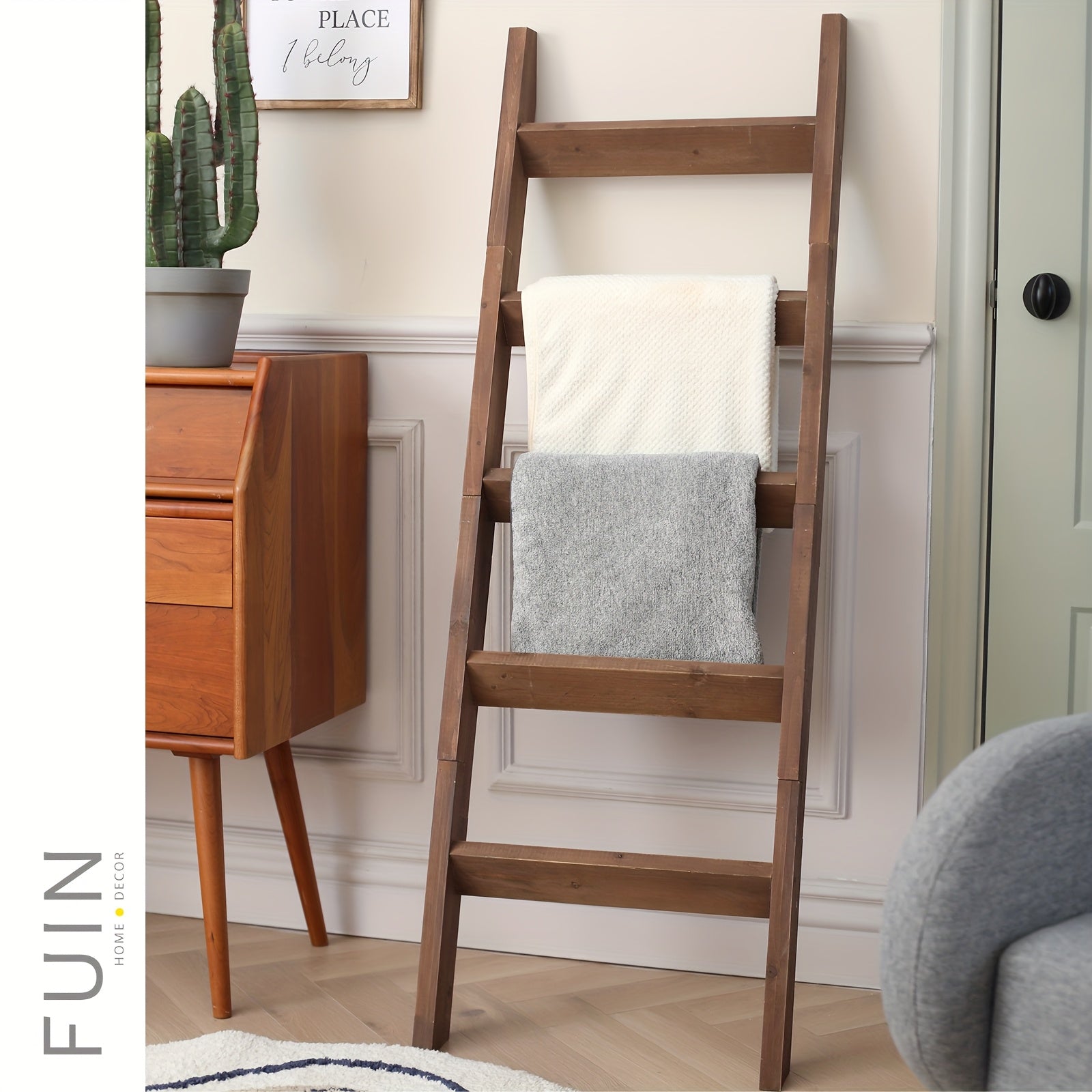 5-Foot Wooden Ladder for Blankets, a Decorative Piece for The Living Room, Designed to Lean Against The Wall, Perfect for Showcasing Quilts, And Can Also Serve As a Towel Rack in The Bathroom